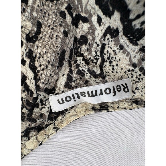 Reformation Pinched Shoulder Snake Print Blouse Top Size 4 Python Long Sleeve - Picture 9 of 11